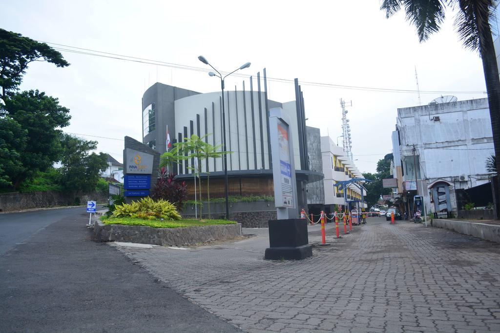 Yunna Hotel Lampung Bandar Lampung Exterior foto