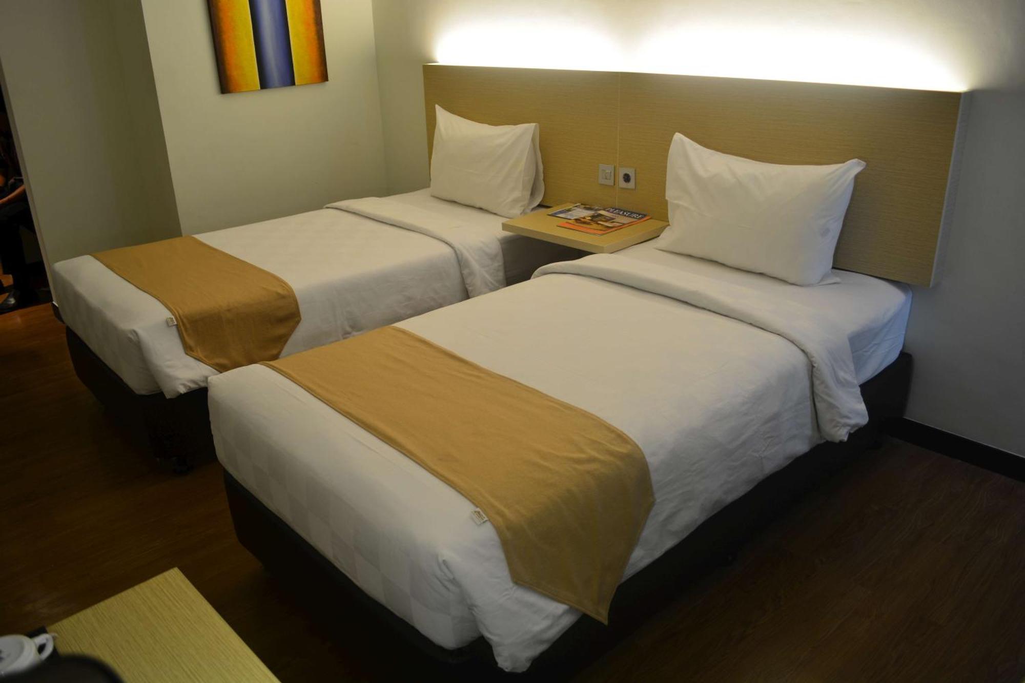 Yunna Hotel Lampung Bandar Lampung Zimmer foto