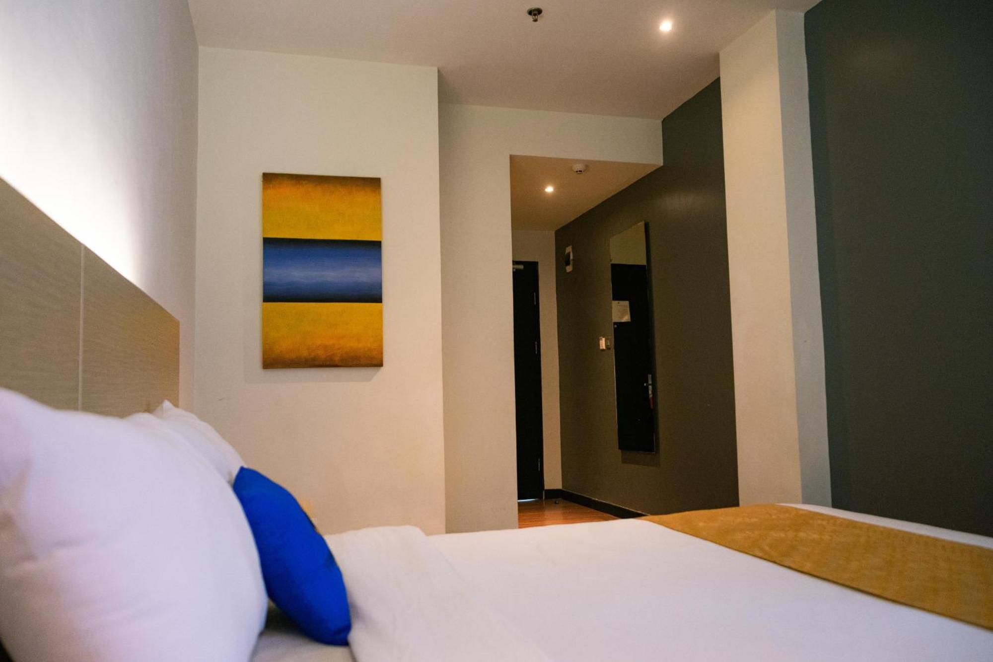 Yunna Hotel Lampung Bandar Lampung Exterior foto