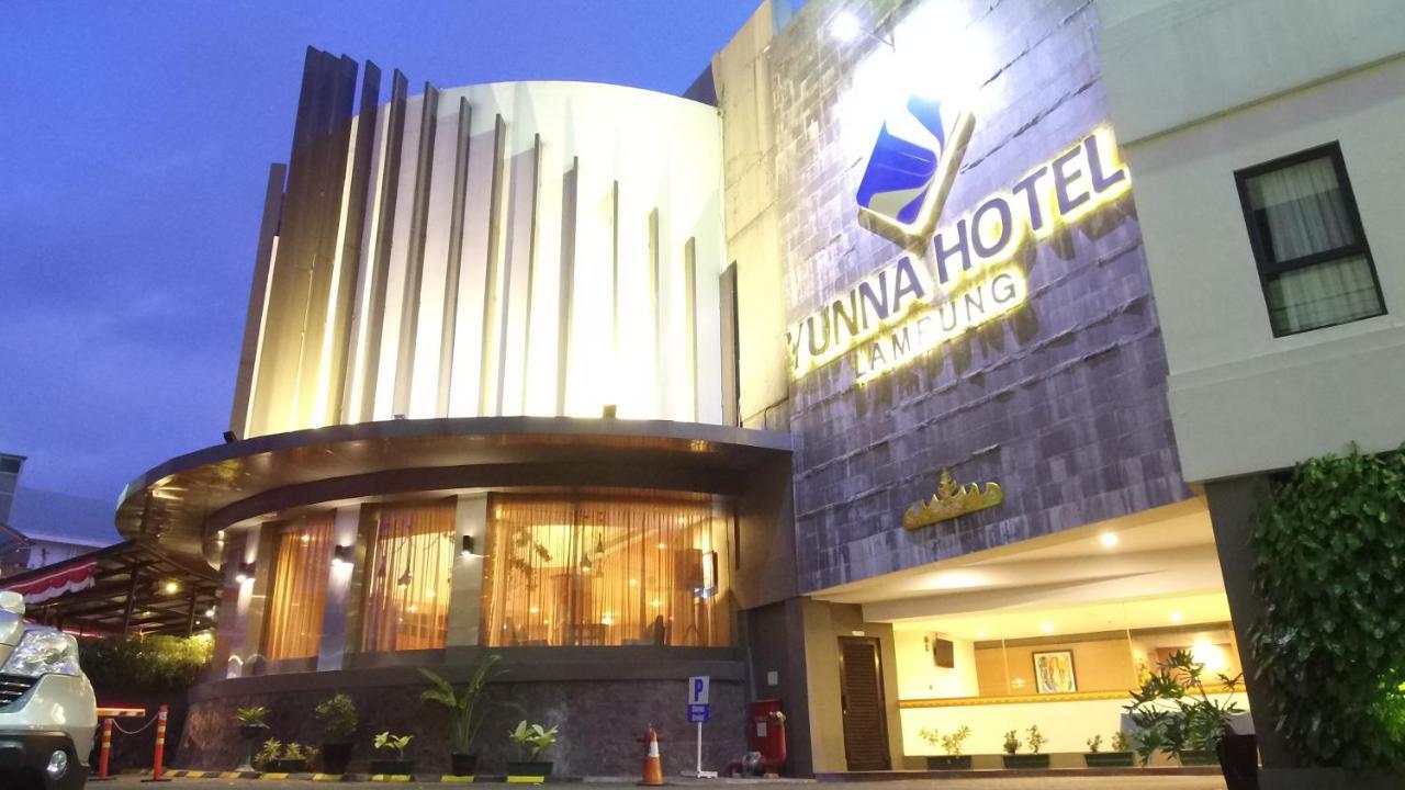 Yunna Hotel Lampung Bandar Lampung Exterior foto